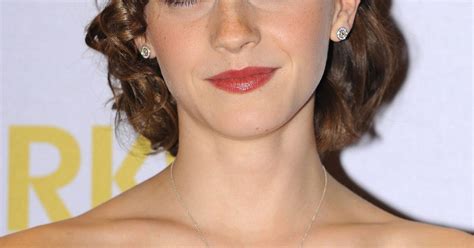 Emma Watson Shades Of Gray On Hold During Red Carpet For The Perks