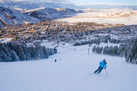 10 Things To Do In Jackson Hole Wy In Winter The Wort Hotel
