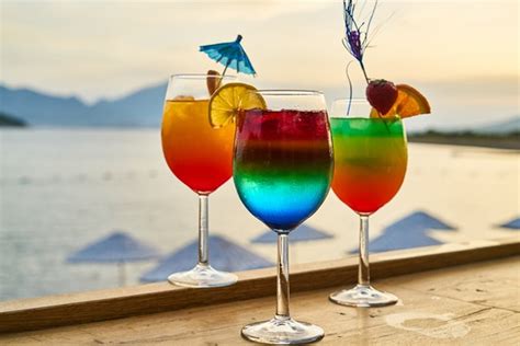 COCKTAILS