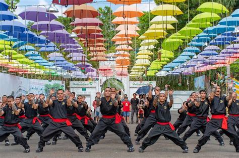 People Performing Vietnamese Traditional Martial Arts Editorial Stock