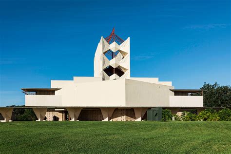 8 Must See Frank Lloyd Wright Buildings In The South Architectural Digest
