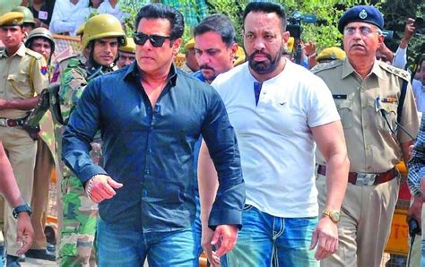 Salman Khan Jailed For Poaching The Asian Age Online Bangladesh Indian Courts Salman Khan