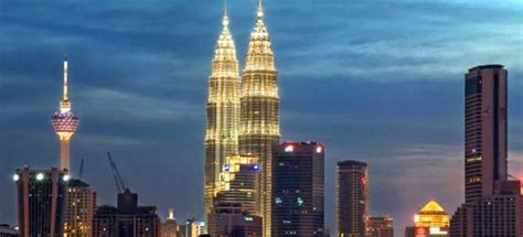 Malaysia is a country in southeast asia, located partly on a peninsula of the asian mainland and partly on the northern third of the island of borneo. Malaysia | Toll Group - Providing Global Logistics