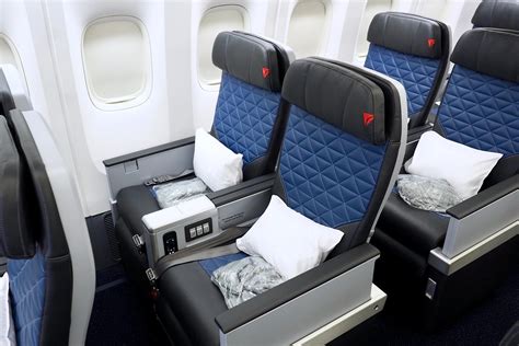 Deal Alert: Fly Delta's Inaugural A330-900neo in Premium Select For ...