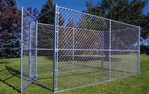 The lockable latch of large outdoor dog cage keeps your pets from. You can't go wrong with Boundary's Chain Link Fences ...