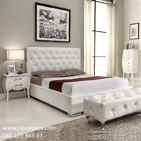 See more ideas about bilik tidur mewah, bilik tidur, bilik tidur moden. Tempat Tidur Mewah Minimalis Set - rajajepara.com