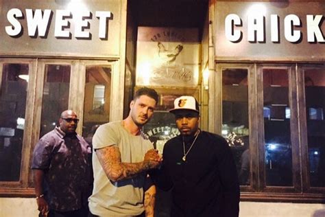 Nas’ Comfort Food Joint Sweet Chick Gives Free Meals To Federal Workers During Futile Gov
