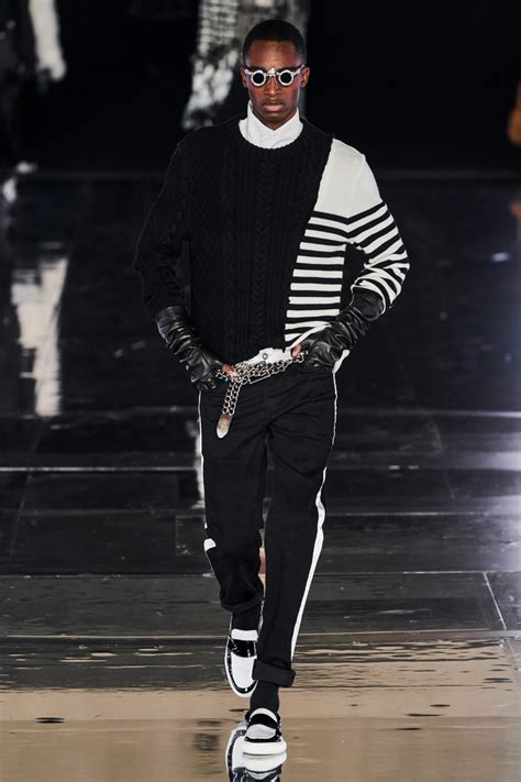 Balmain Fall 2019 Menswear Collection Vogue Mens Fashion Male