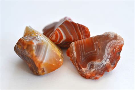 how to recognize rough agate sciencing