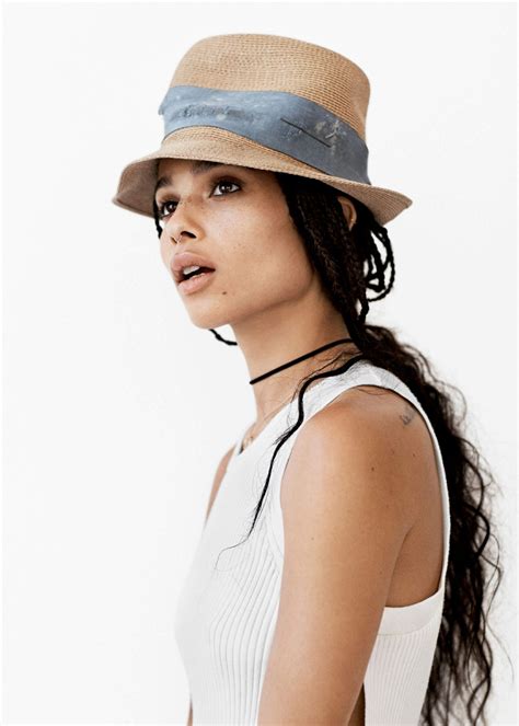 Get the latest on zoe kravitz from vogue. Zoe Kravitz At Josh Olins Photoshoot For Teen Vogue March ...