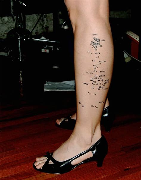 37 Awesome Tattoos That Make Clever Use Of The Body Designbump
