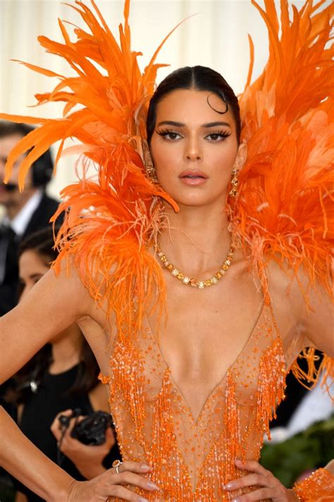 Kendall Jenner Reveals She Is A ‘stoner Express And Star