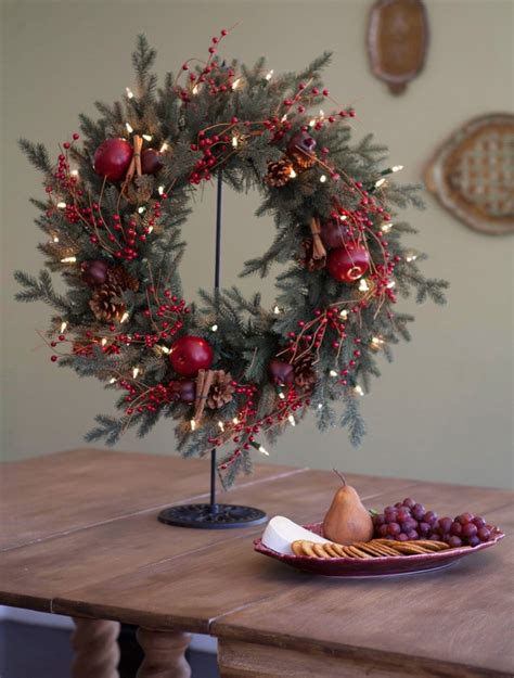 Aromatic topiaries or small trees such as pine, rosemary, bay leaves a tree from balsam hill is a perfect complement to your christmas decorations. Tabletop Decor Ideas for the Christmas Season | Balsam ...