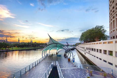 A Visitors Guide To Tampa Riverwalk Trips To Discover