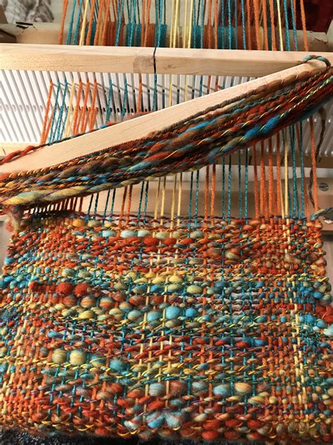 Art Yarn Weaving Weaving Scarfs Weaving Loom Projects Saori Weaving