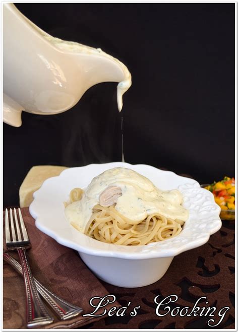 Most alfredo sauce recipes call for heavy cream, but not this one! Lea's Cooking: Cream Cheese Alfredo Sauce