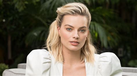 2019 Margot Robbie New Hd Celebrities 4k Wallpapers Images Backgrounds Photos And Pictures