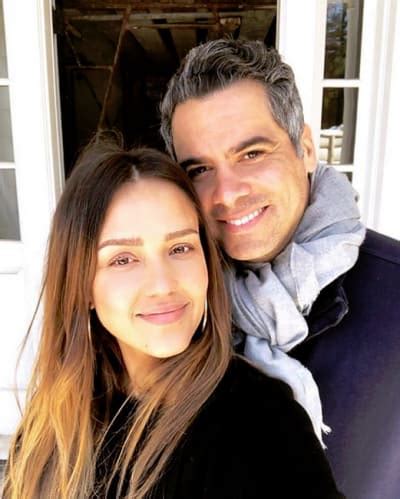 She had asthma and tonsillar cyst. Jessica Alba: Husband Pens Moving Birthday Tribute - The ...