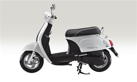The short answer is about 14 to 17cc = 1 hp or about 1 cu.in. Kymco 2017 Many 50 | 車款介紹 - Yahoo奇摩汽車機車