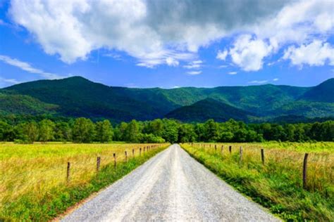 Three Amazing Smoky Mountain Scenic Drives For Fall