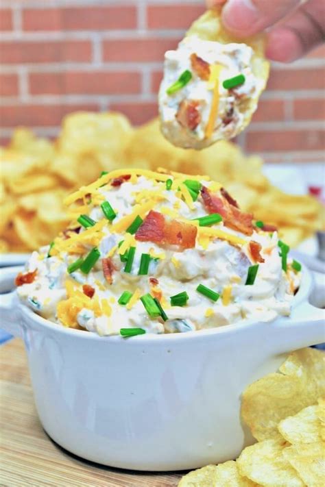 Minute Loaded Baked Potato Dip The Soccer Mom Blog