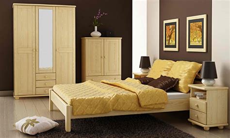 22 Beautiful Yellow Themed Small Bedroom Designs