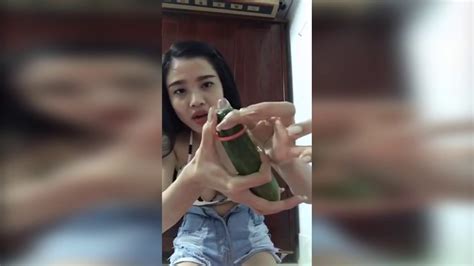Thánh Nữ Lâm Hằng Live Stream Hướng Dẫn Dùng Bao Cao Su Youtube