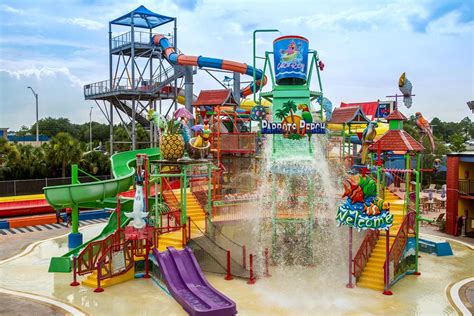 There is the animal world safari where you will be able to see the. 10 Best Family Resorts in Florida With Water Parks | 2020