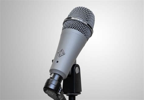 Telefunken M81 Sh Supercardioid Dynamic Instrument Microphone
