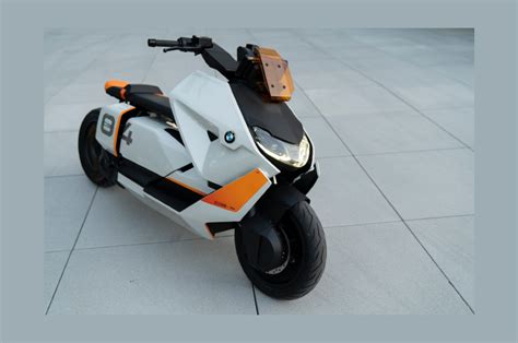 Bmw Motorrad Definition Ce 04 E Scooter Concept Revealed Autocar India