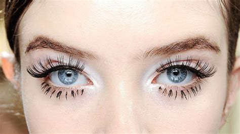 how-to-make-your-eyelashes-appear-longer