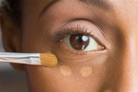 The 11 Beauty Mistakes That Add 10 Years — Makeup Mistakes ...