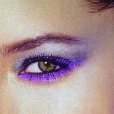 pretty eye makeup purple and blue