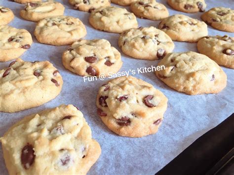 | homemade recipe, homemade taste™. Plate & Palate: Famous Amos 'alike' Cookies by Angela Seah ...