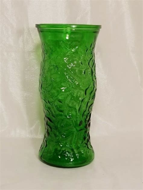 Vintage Emerald Green Hoosier Glass Vase Crinkle Textured 9 75 Tall