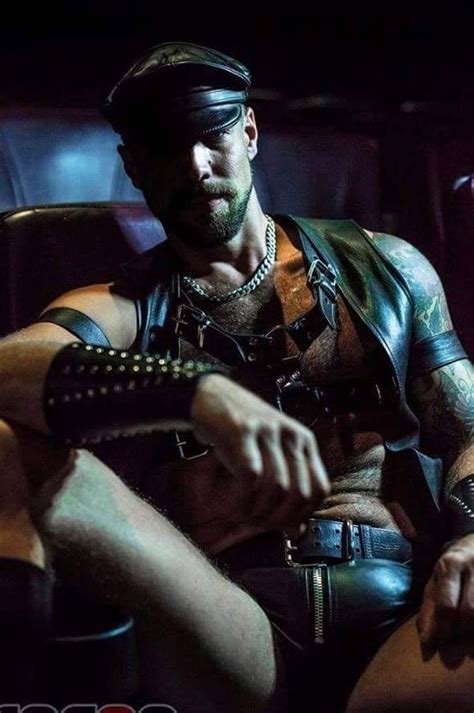 Frank Kolt Leatherman 20k On Twitter Sexy Fury Man In Leather ♥♥♥