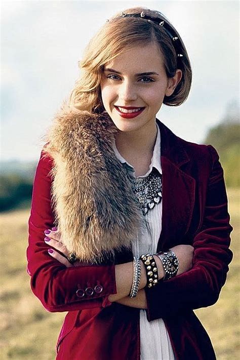 Emma's believed to have quit acting after starring in a string of hugely successful movies, including harry potter, beauty and the beast, the perks of. Accessories.... (With images) | Emma watson, Emma watson sexiest, Emma watson beautiful