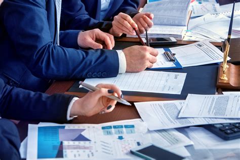 Financial managers work within the public and private sector where they are responsible for providing financial advice and undertaking related accounts administration. Bookkeeping Job Description | Accountingjobs.ca
