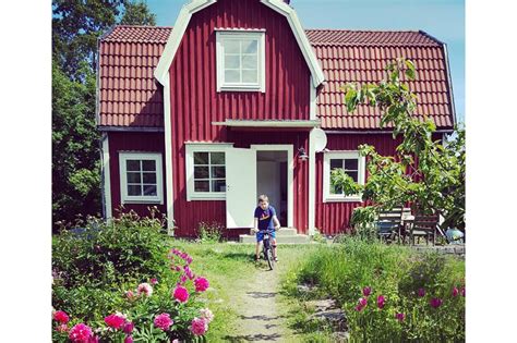 Traditional Swedish country house in a ittle - Norrtälje NV, Stockholms län | Love Home Swap