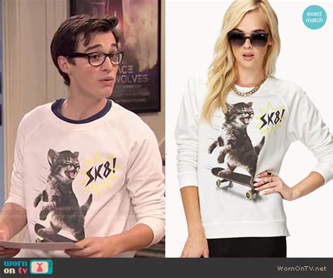 Wornontv Joeys Sk8 Cat Sweatshirt On Liv And Maddie Joey Bragg