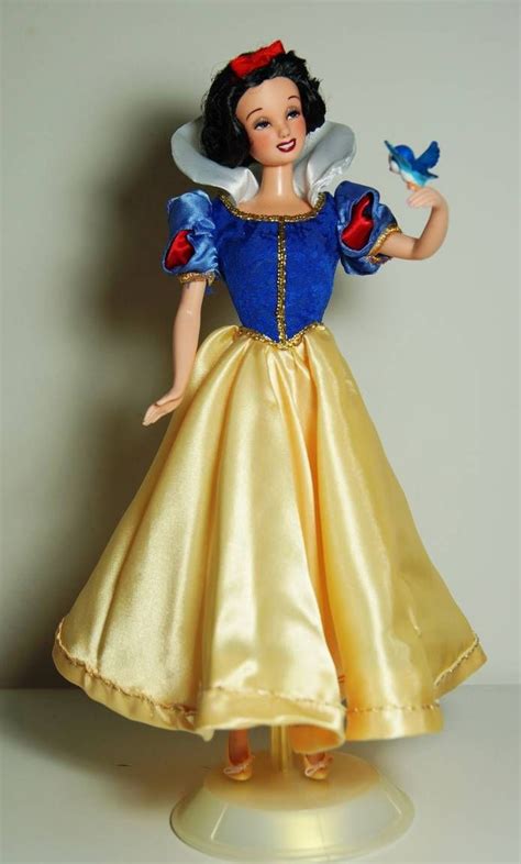 walt disney snow white ooak by lulemee snow white disney disney princess dolls snow white