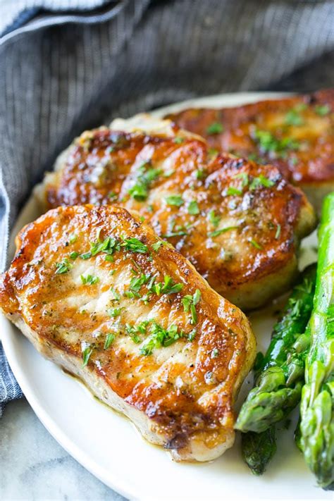 For thin pork chops, you can cook them in the skillet without transferring them to the oven. 15 Incredibly Delicious Boneless Pork Chop Recipes - Dinner at the Zoo