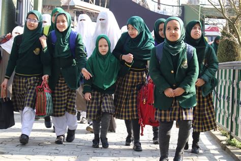 ‘kashmirs Educational Scenario Is Really Endangered Kashmir Observer