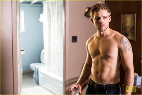 Max Thieriot Talks Shirtless Scenes In Bates Motel Exclusive