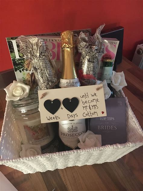 Vanlige Fakta Om Gift Ideas For Friends Second Wedding Best