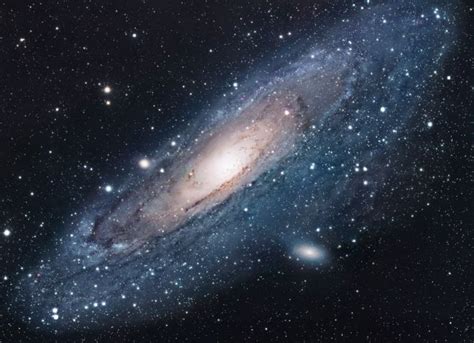 Apod 2002 October 21 M31 The Andromeda Galaxy Andromeda Galaxy