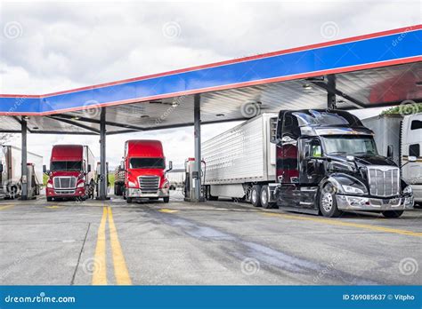 Long Haulers Big Rigs Semi Trucks with Semi Trailers Fuel Tanks with