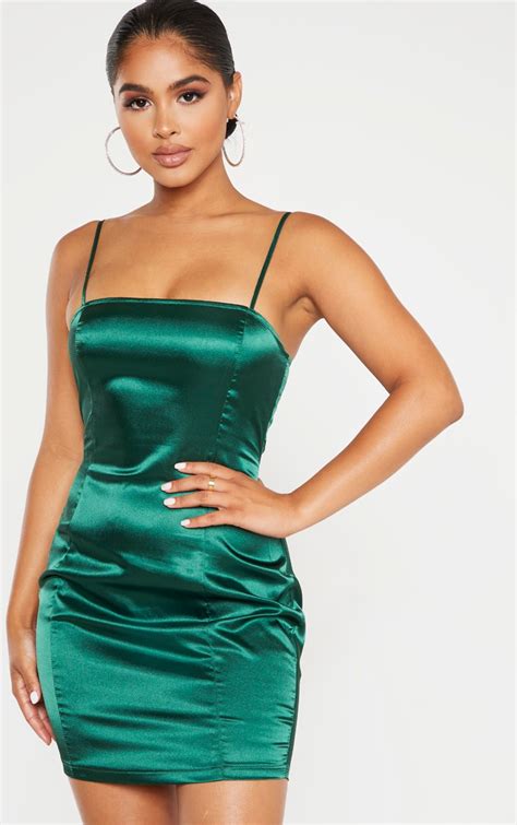 Petite Emerald Green Satin Bodycon Dress Prettylittlething