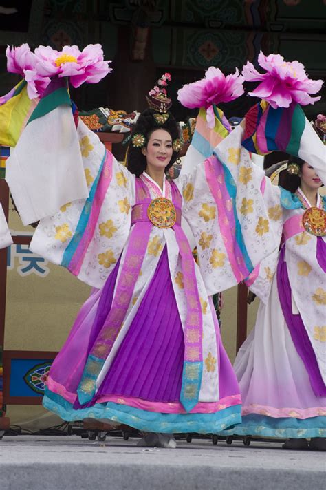 Daftar kosakata persamaan kata bahasa korea dan artinya pdf. Nama Hari Dalam Bahasa Korea - Bahasa Korea | Belajar ...