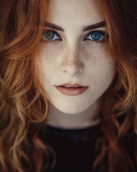 red hair and blue eyes r freckledgirls